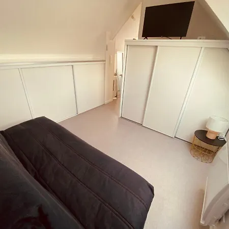 Apartment La Retraite Paisible : Maisonnette Secrete A - 267